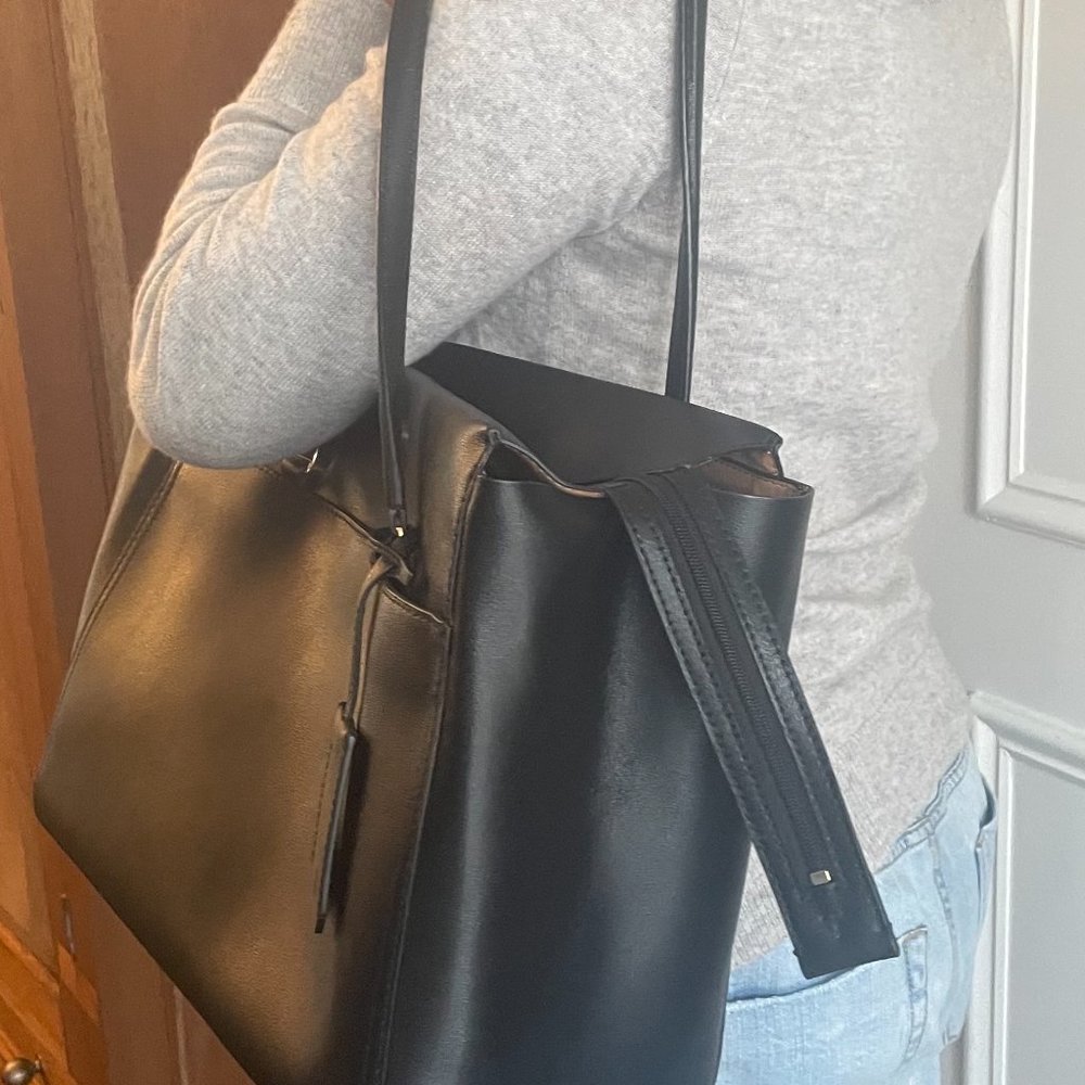 Black Tory Burch Parker Tote - Picture 10 of 11